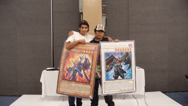 Giant Card Winners