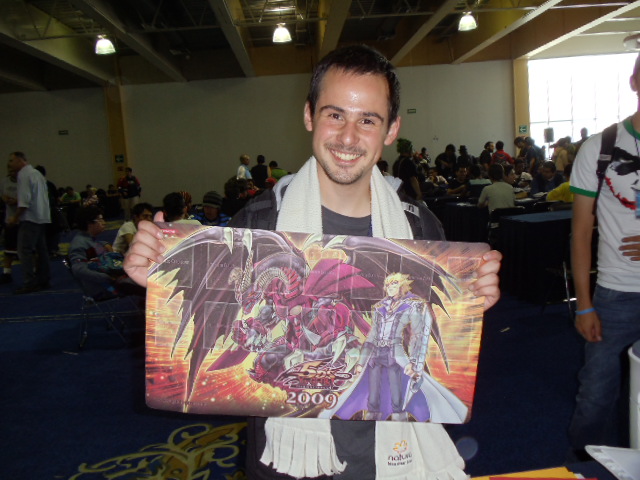 Saul Elizondo chose the Jack and Red Dragon Archfiend mat because he thinks that everyone will have the Akiza and Black Rose Dragon mat.  We brought all kinds so that the winners could choose the mat they wanted!