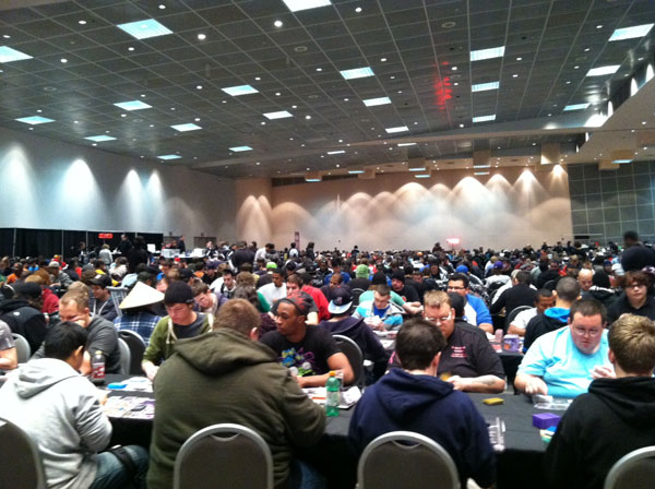 R1Crowd3
