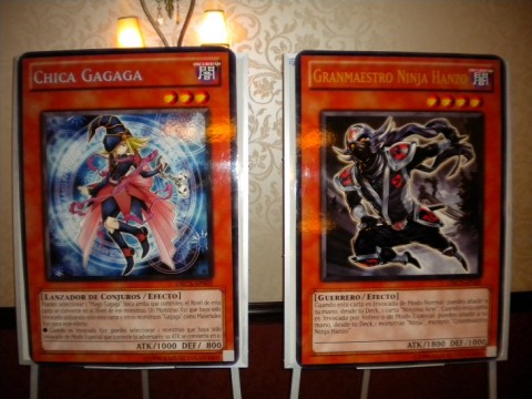 Giant Cards