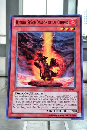 Giant-card-1