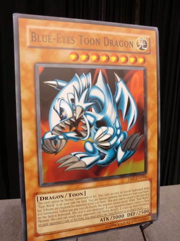 Blue-Eyes Toon Dragon