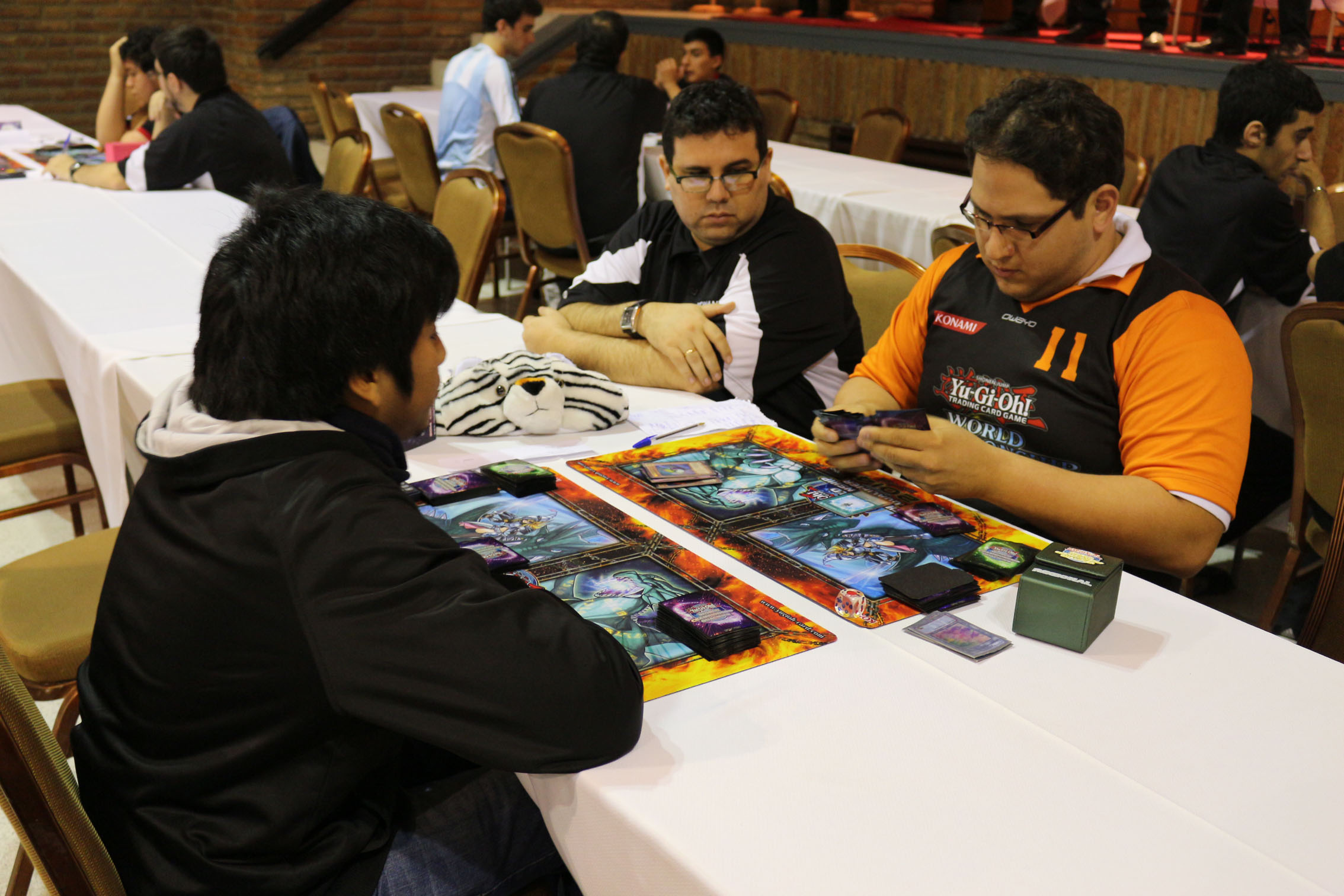 Rogger (left), Miguel (right)