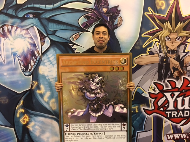 Giant Card