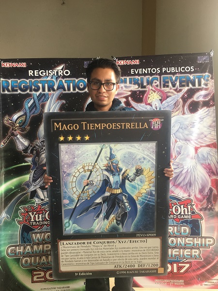 Giant Card Winner Cesar Dario Rayo